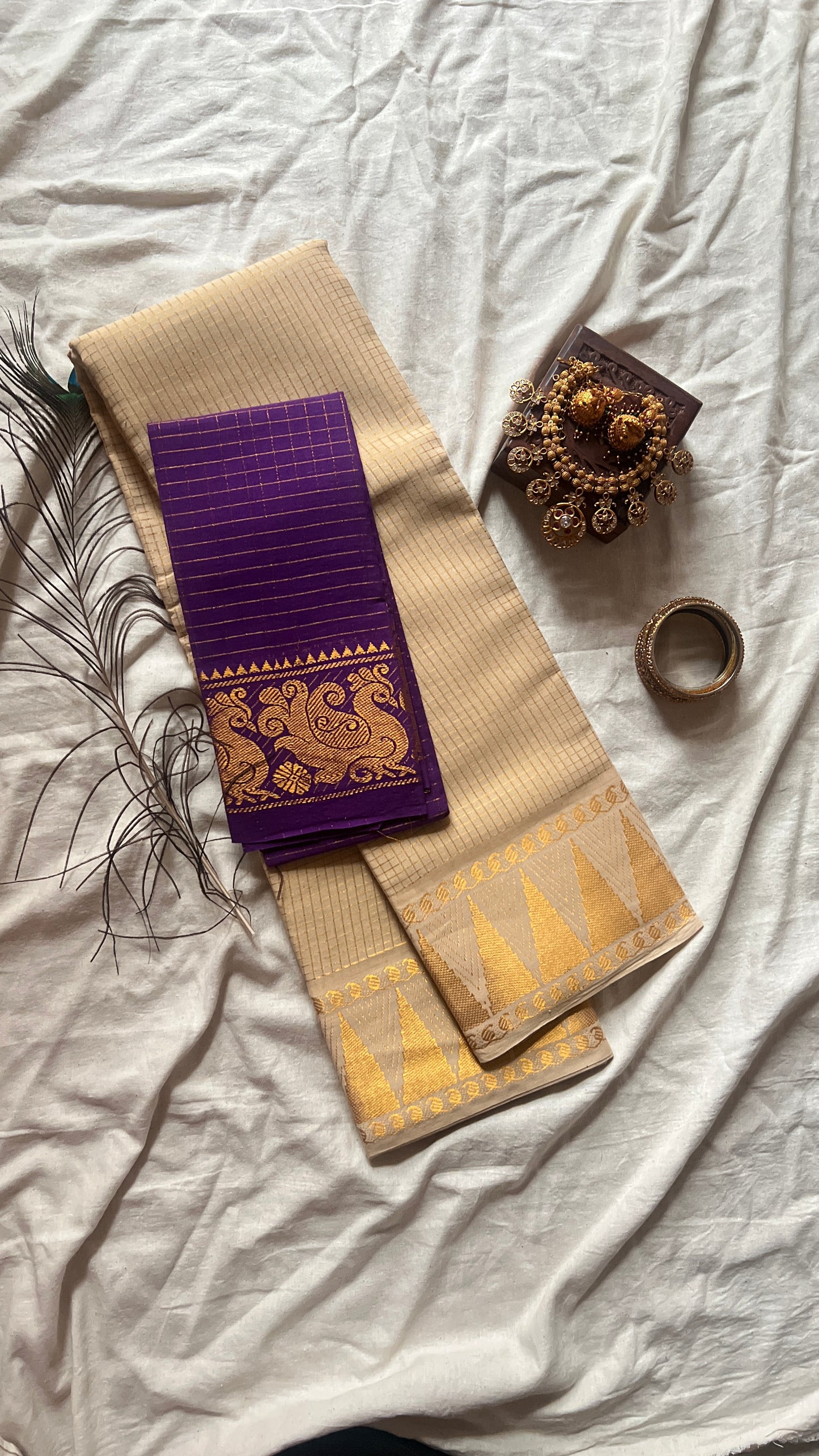Gold Checks Sungudi Saree