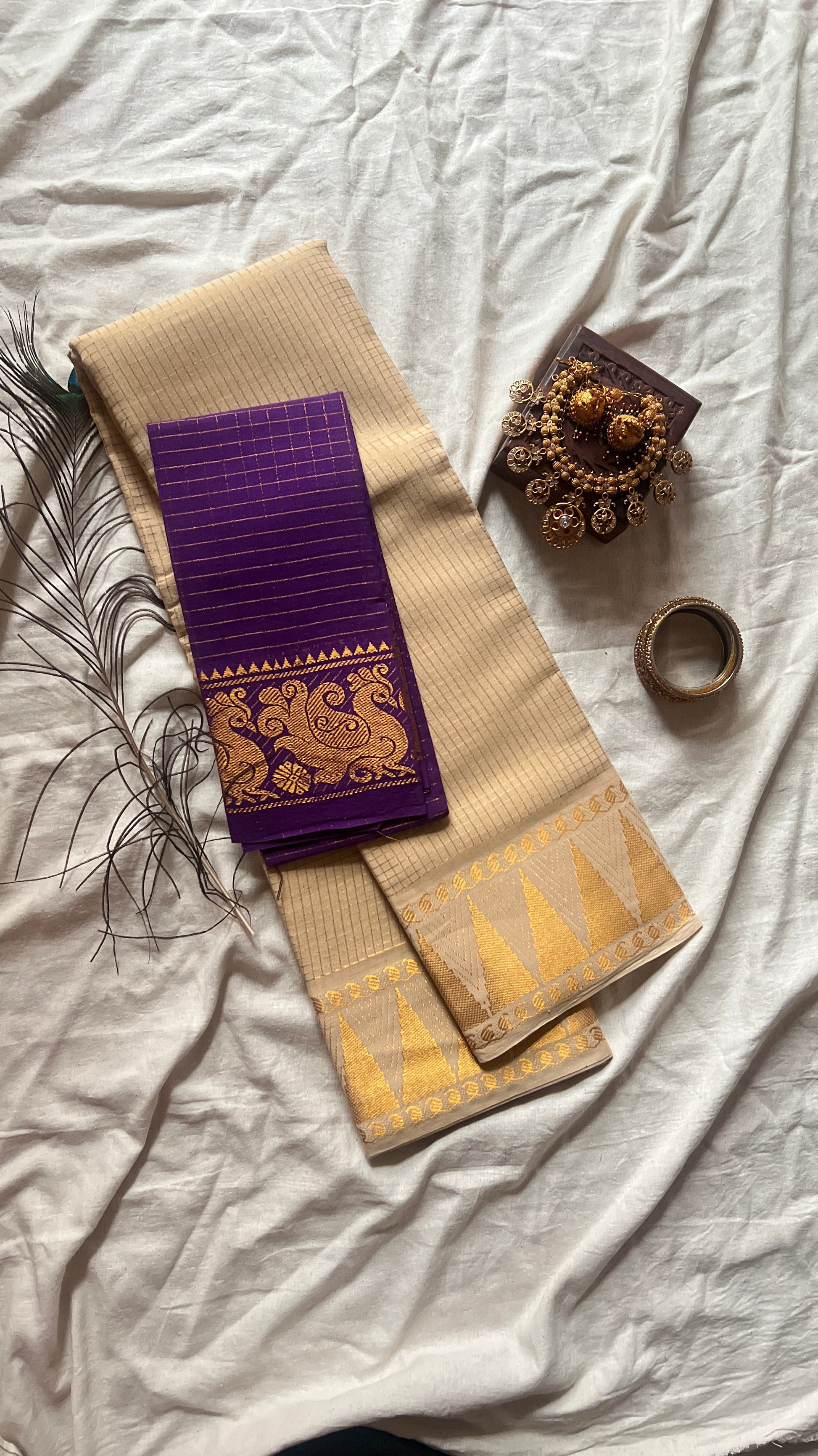 Gold Checks Sungudi Saree