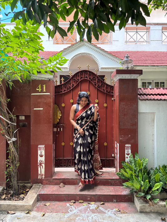 Black Pattern MulMul Cotton Saree