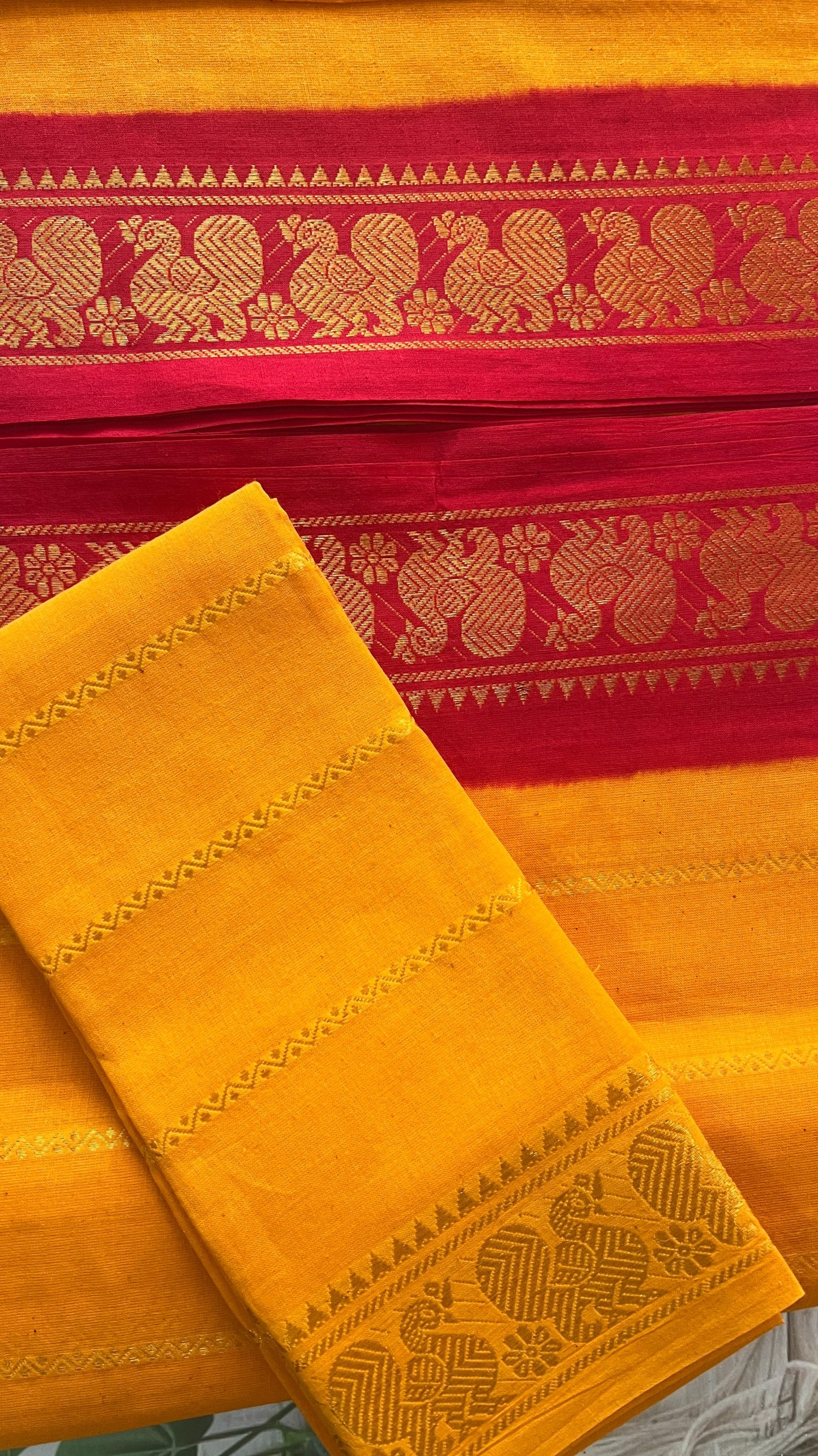 Velthari - Mango Yellow X Red
